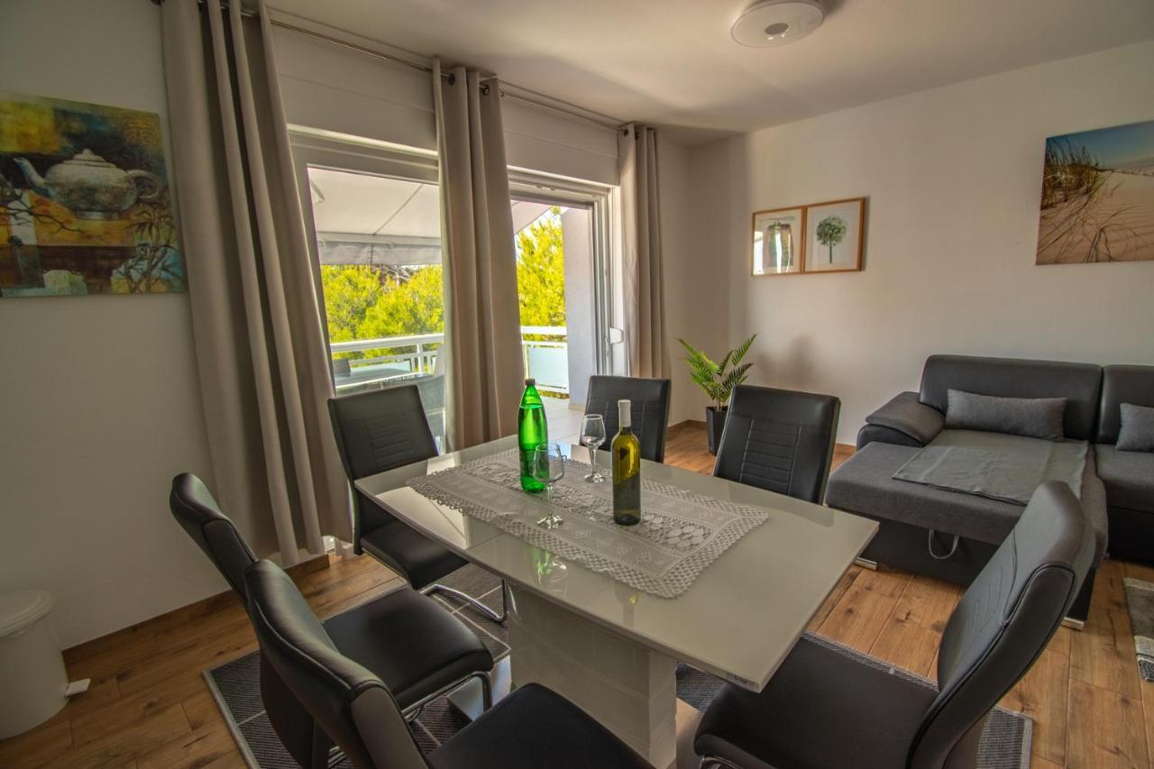 Villa Wiena Vir Bagian luar foto