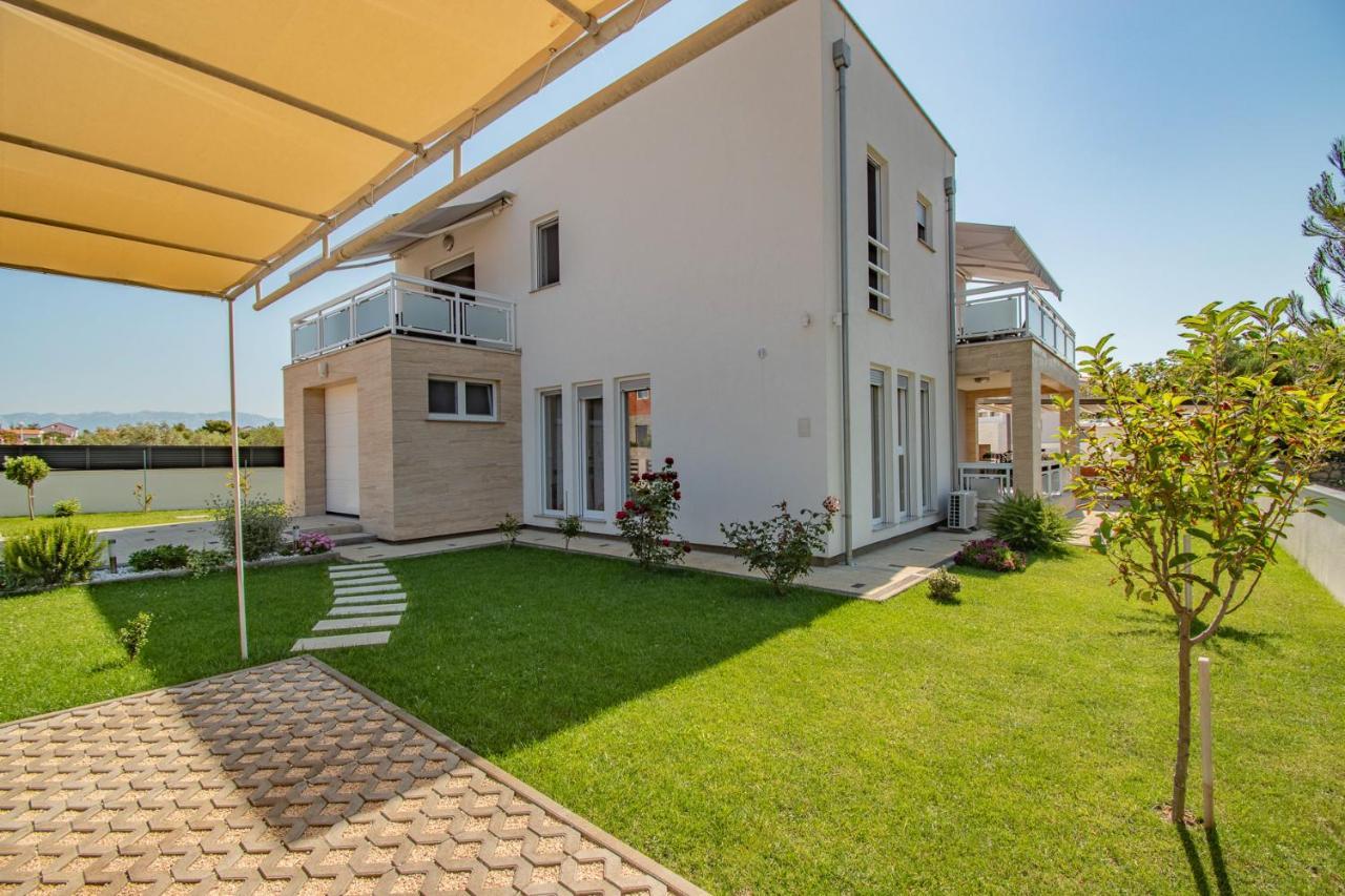 Villa Wiena Vir Bagian luar foto